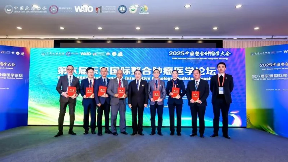 VI Международный форум АСЕАН по интегративной онкологии успешно завершился в Куньмине, наметив новый план глобального сотрудничества в борьбе с раком